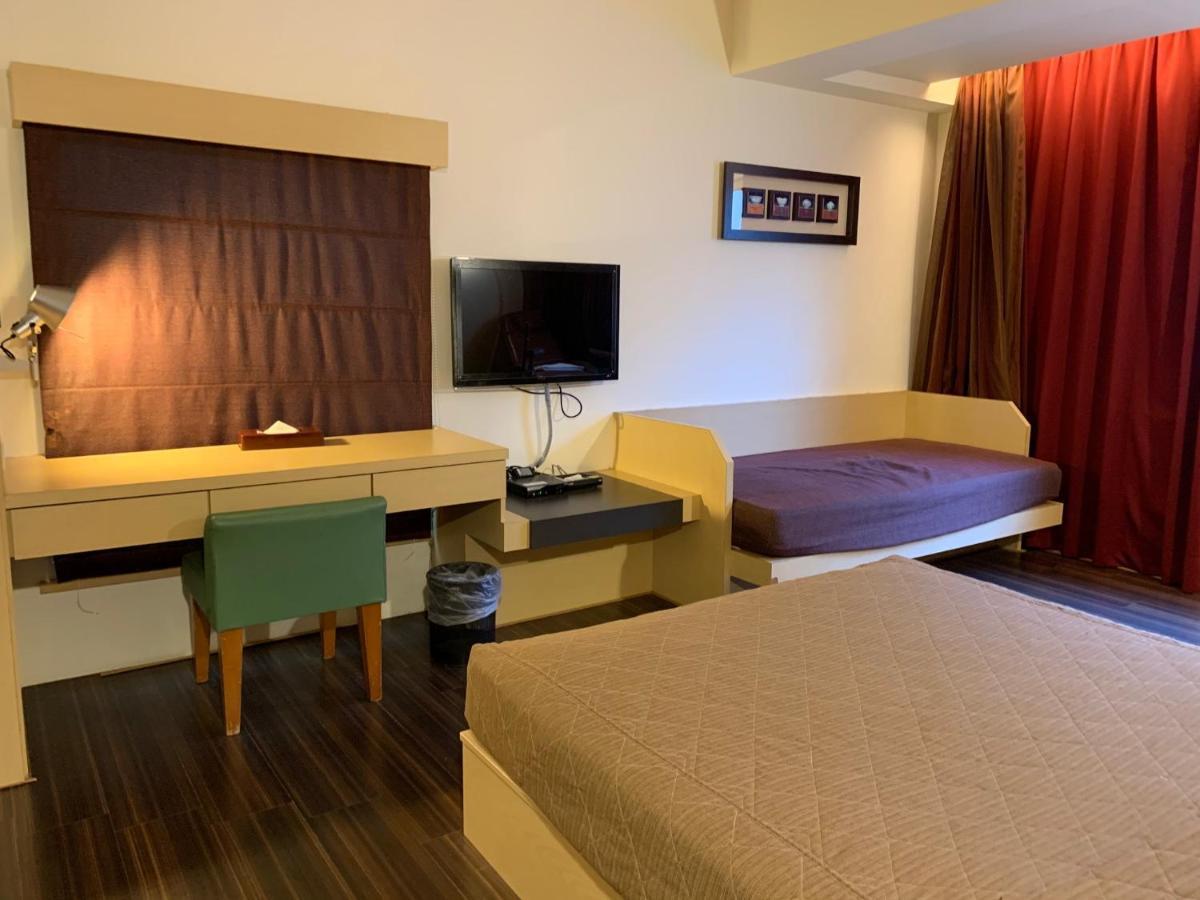 Yhc Hotel Tainan Extérieur photo