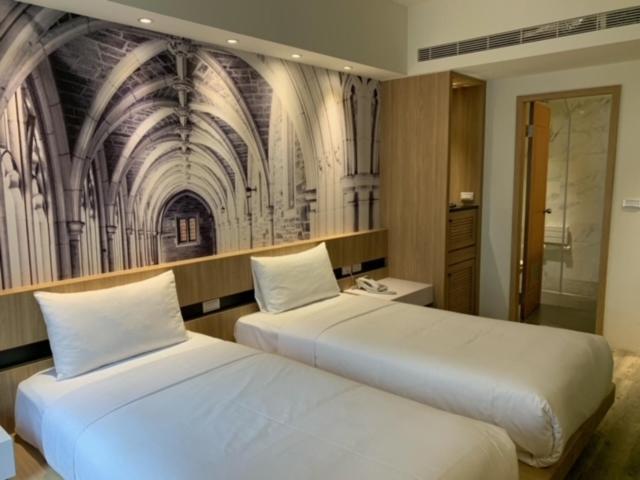 Yhc Hotel Tainan Extérieur photo