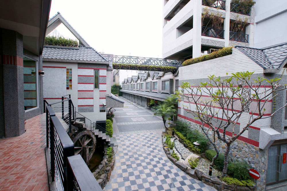 Yhc Hotel Tainan Extérieur photo