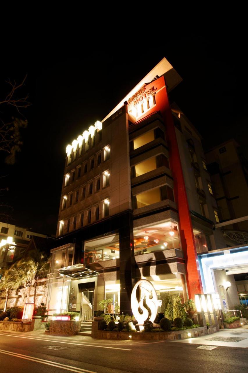 Yhc Hotel Tainan Extérieur photo