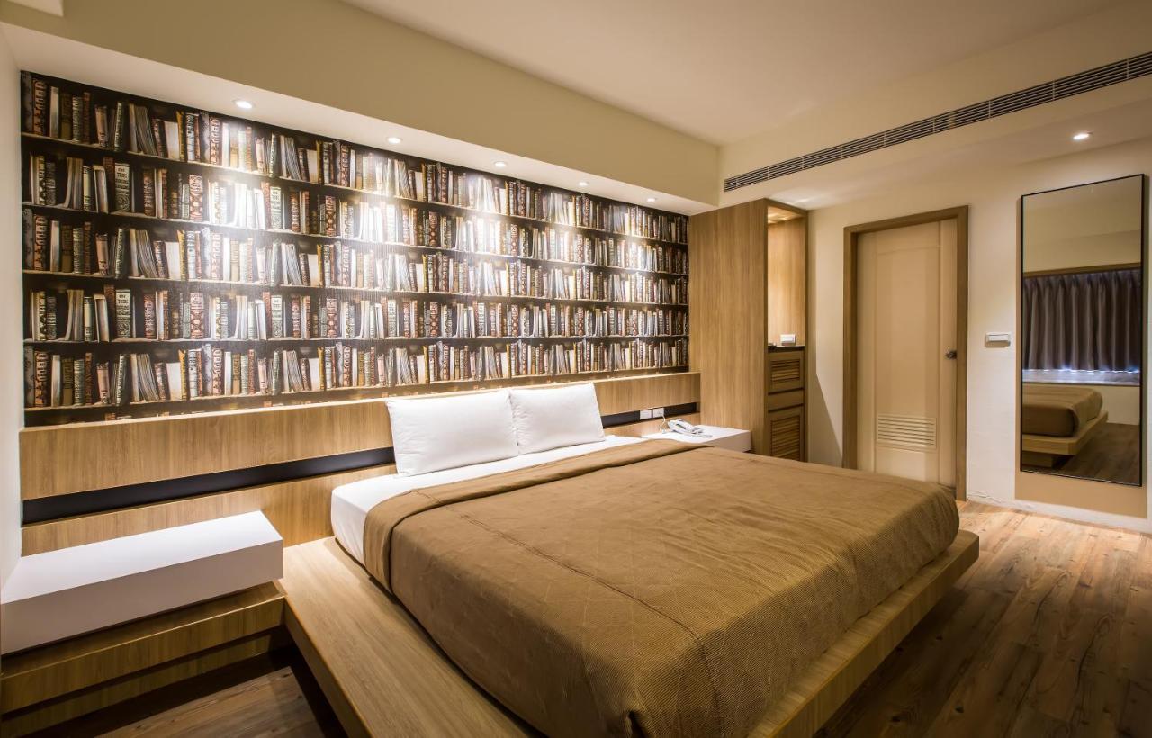 Yhc Hotel Tainan Extérieur photo