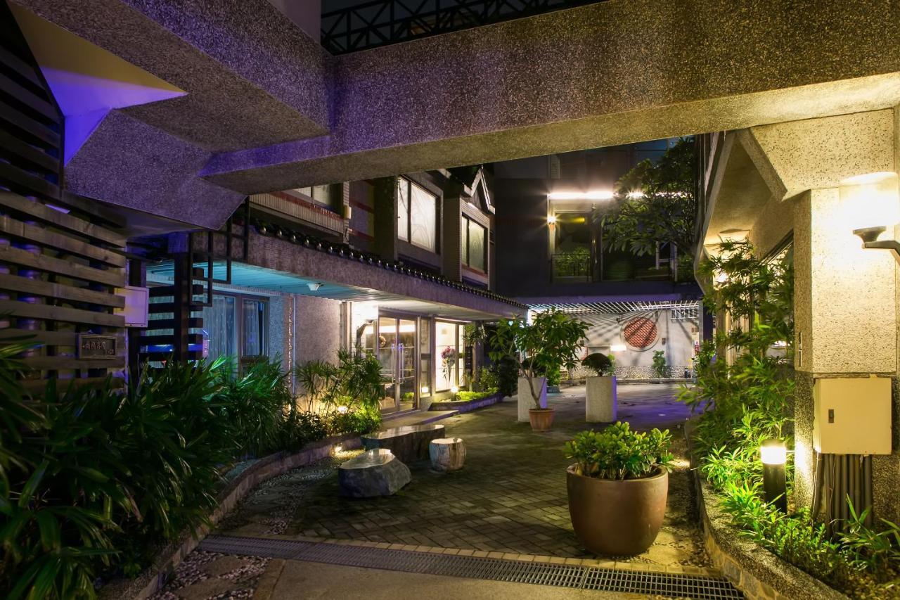 Yhc Hotel Tainan Extérieur photo